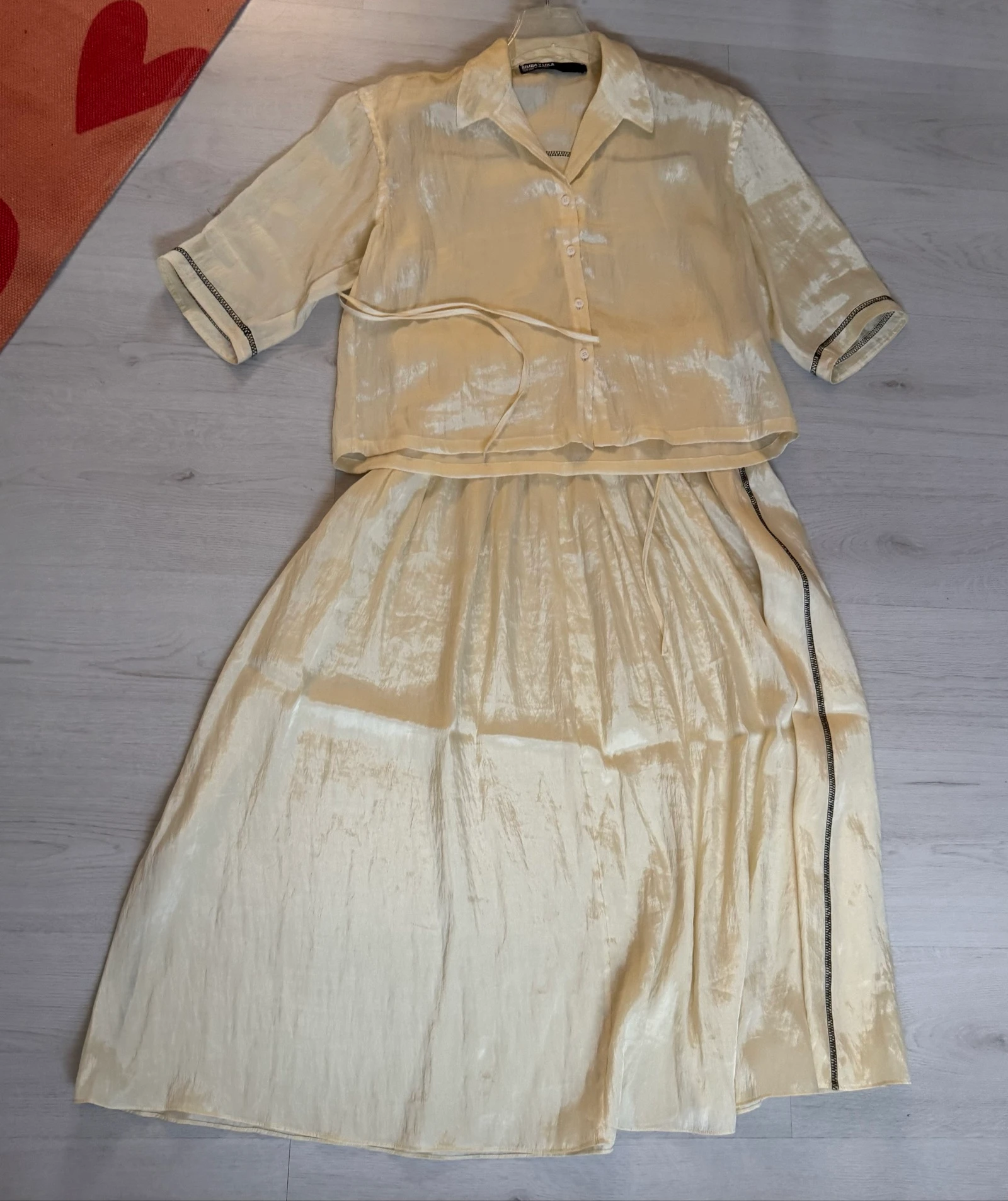 Bimba Y Lola conjunto de dos piezas de satén color crema talla 40 – photo 6